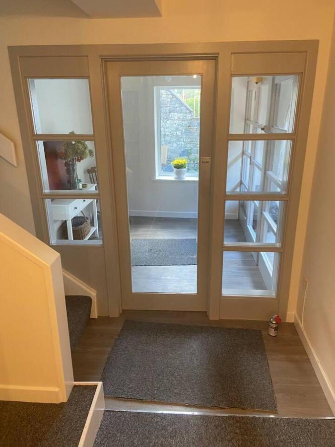 Town House In Ideal Location Central אניסקילן מראה חיצוני תמונה