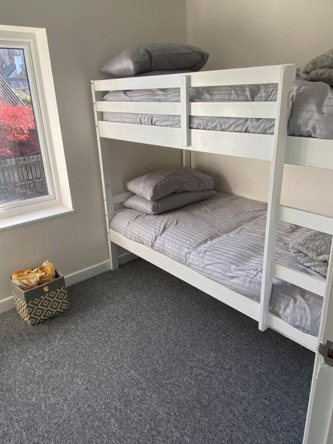 Town House In Ideal Location Central אניסקילן מראה חיצוני תמונה
